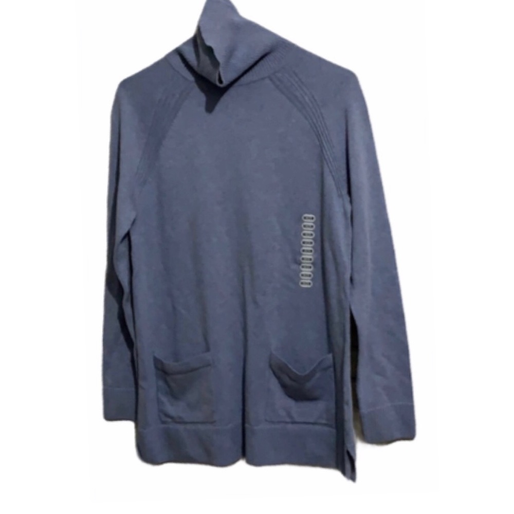 Jeanne Pierre sweater!